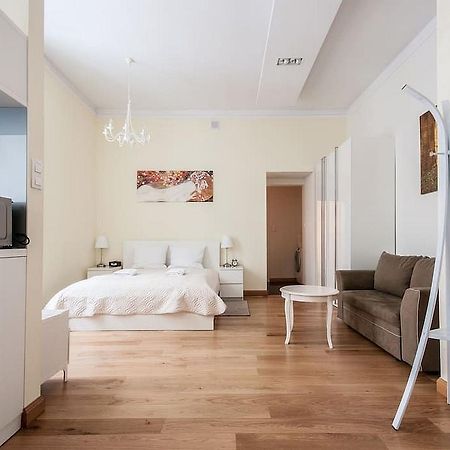 Elegant Apartment Foksal Warsawa Bagian luar foto