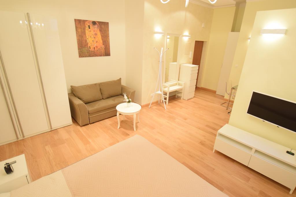 Elegant Apartment Foksal Warsawa Bagian luar foto