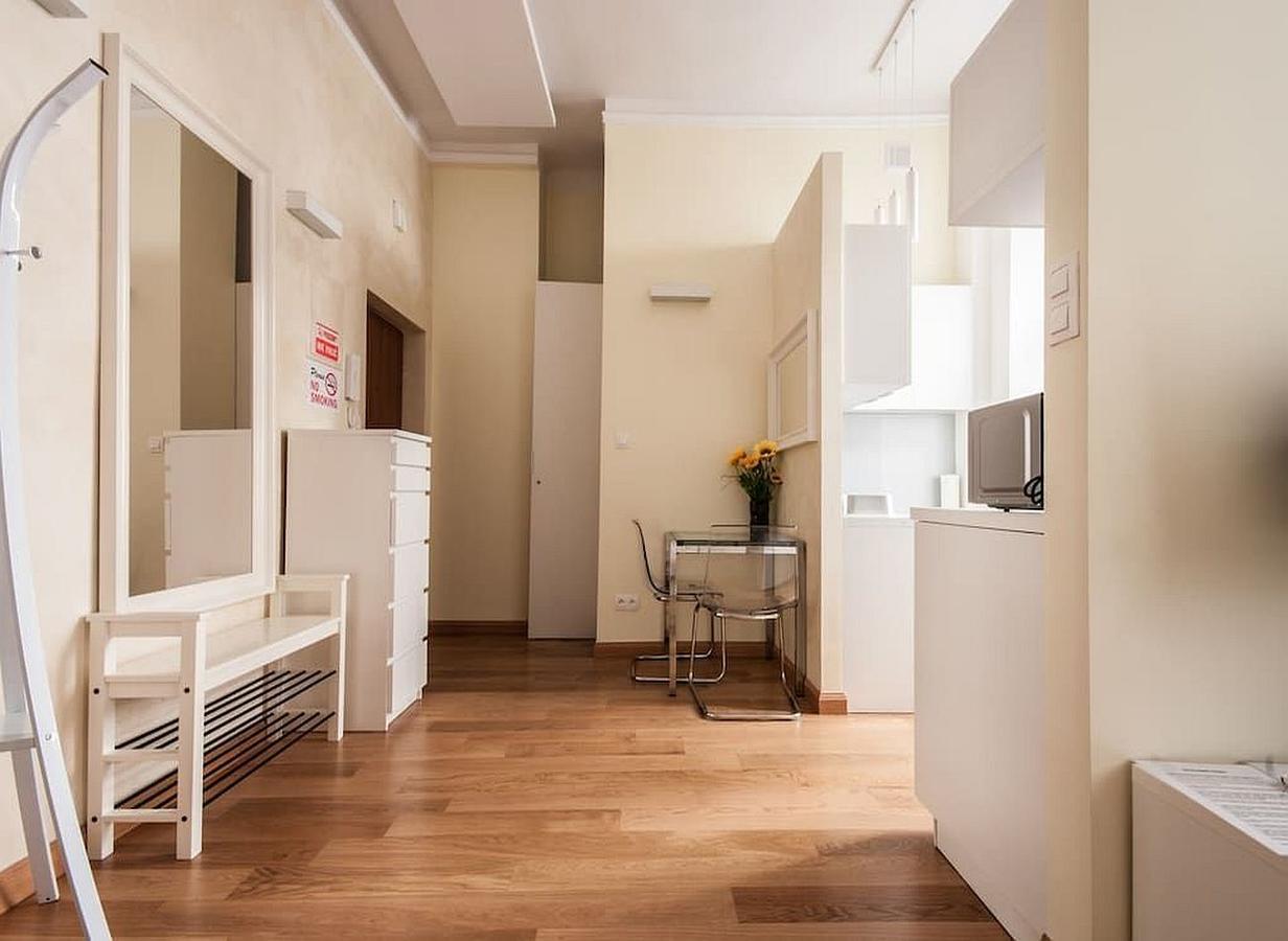 Elegant Apartment Foksal Warsawa Bagian luar foto